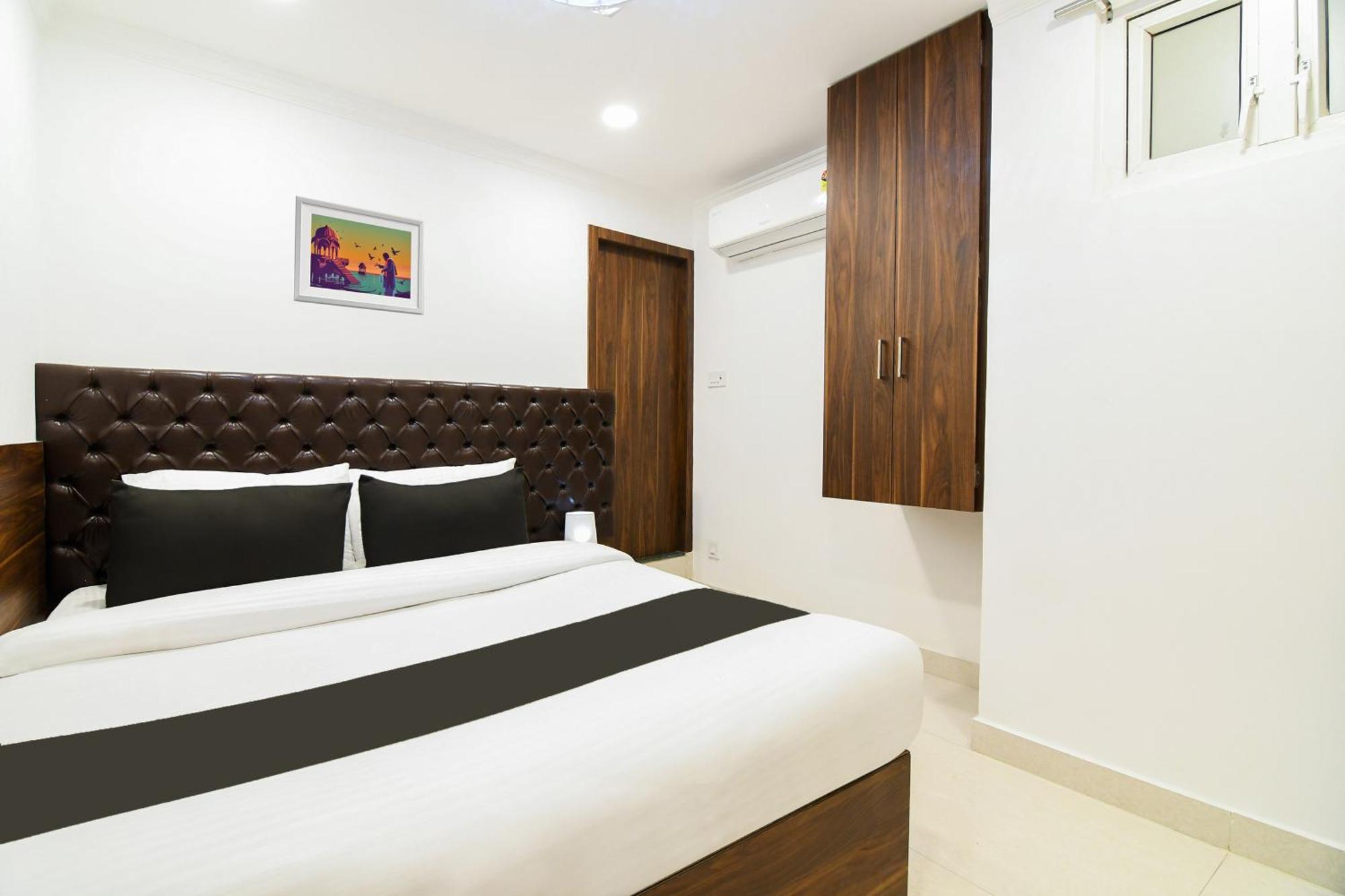 Super Hotel O Eminent Hotel Колката Екстер'єр фото