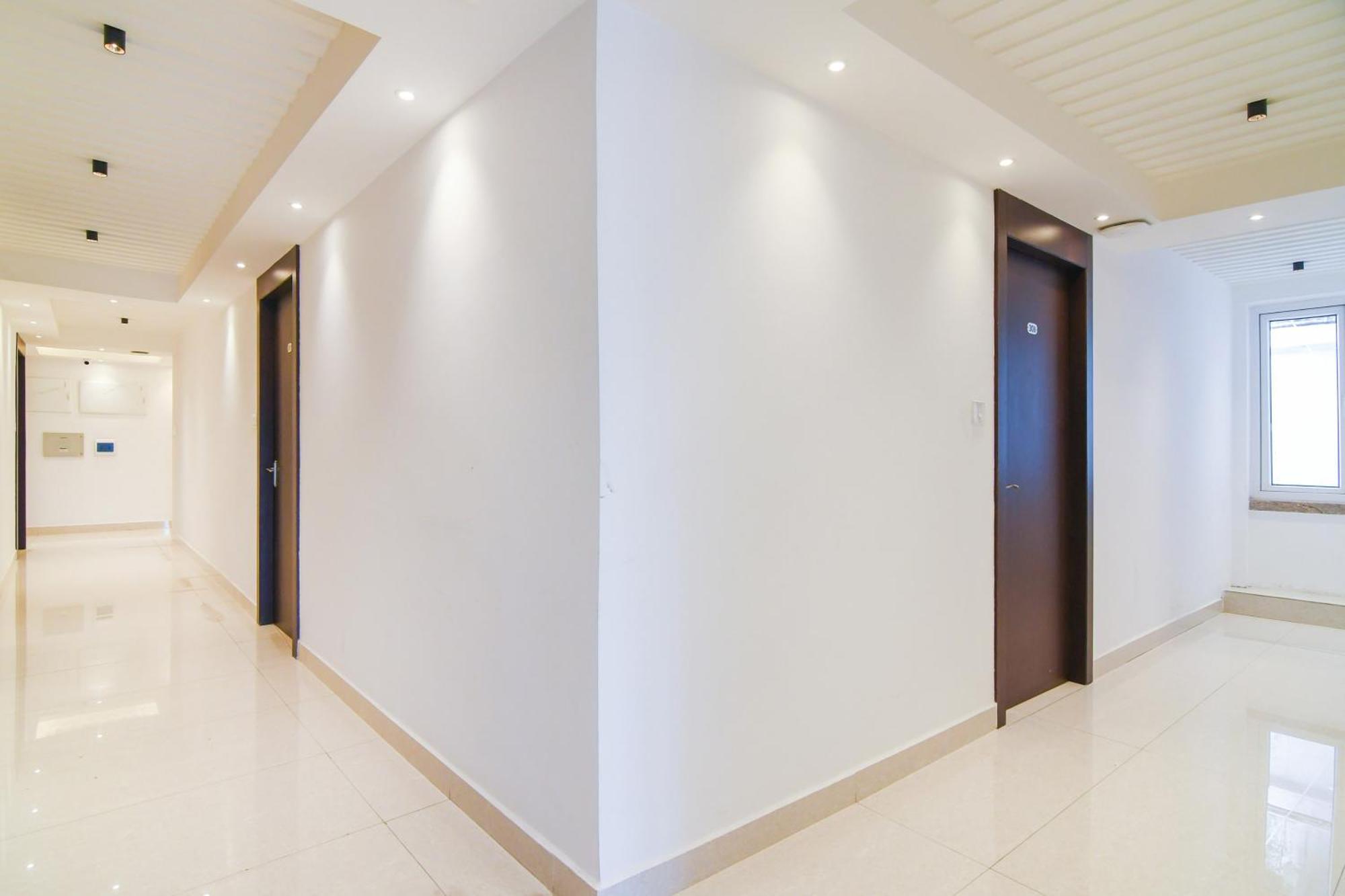 Super Hotel O Eminent Hotel Колката Екстер'єр фото